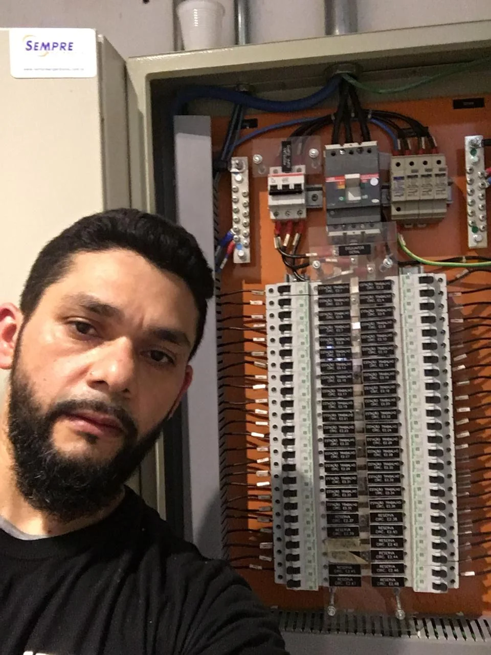 Antônio, eletricista autônomo em São Paulo