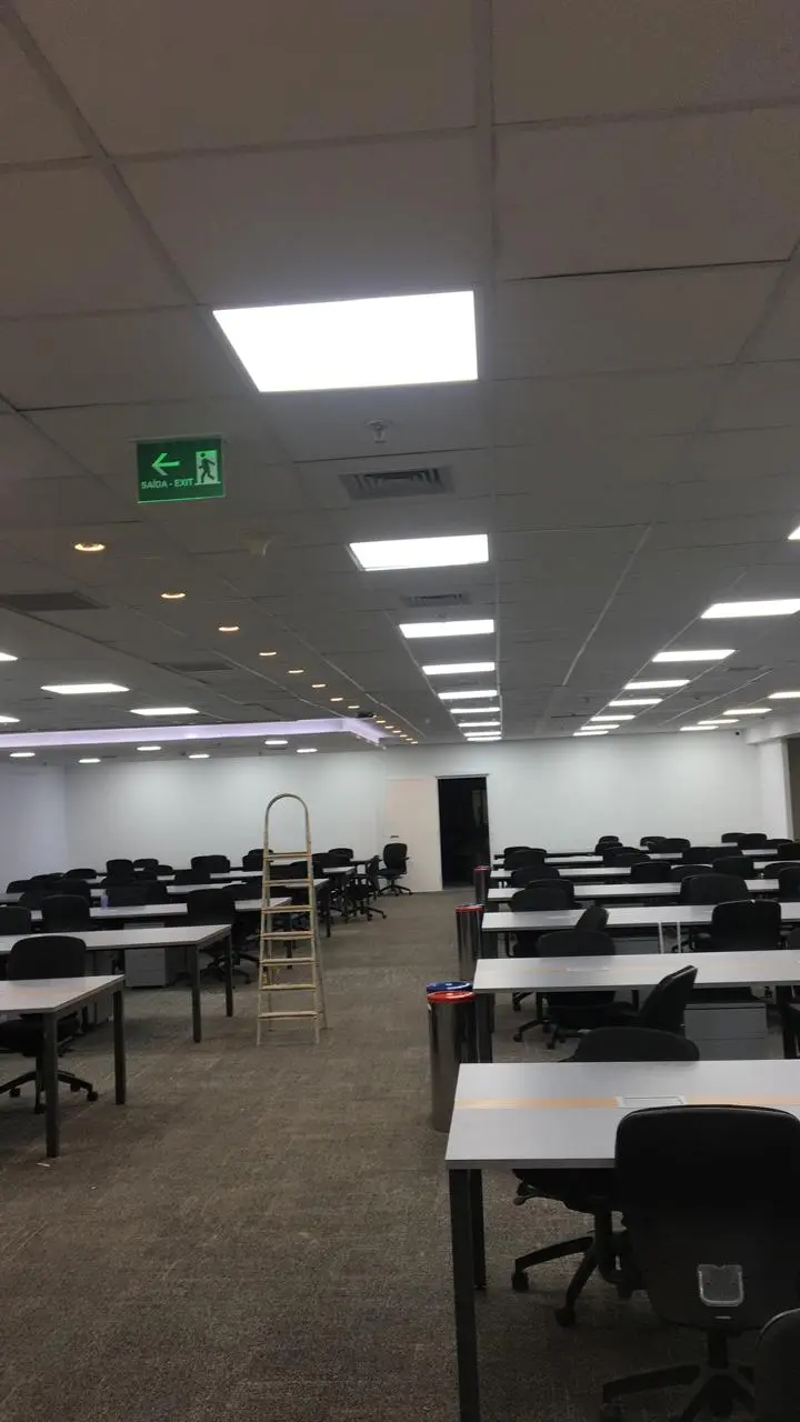 Instalacao Comercial Depois Escritorio Paineis Led